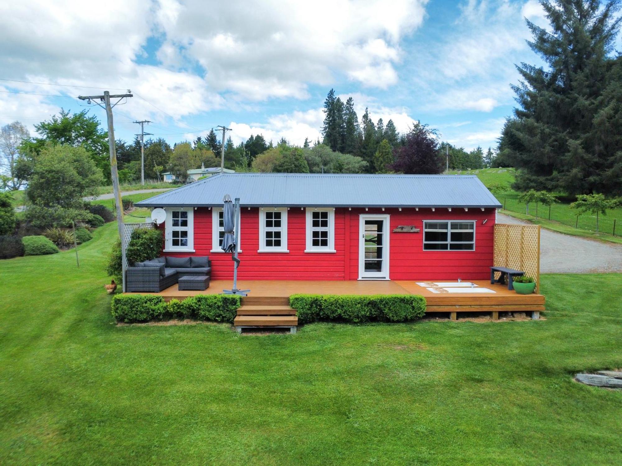 הוילה אואהמרו Little Red School House מראה חיצוני תמונה